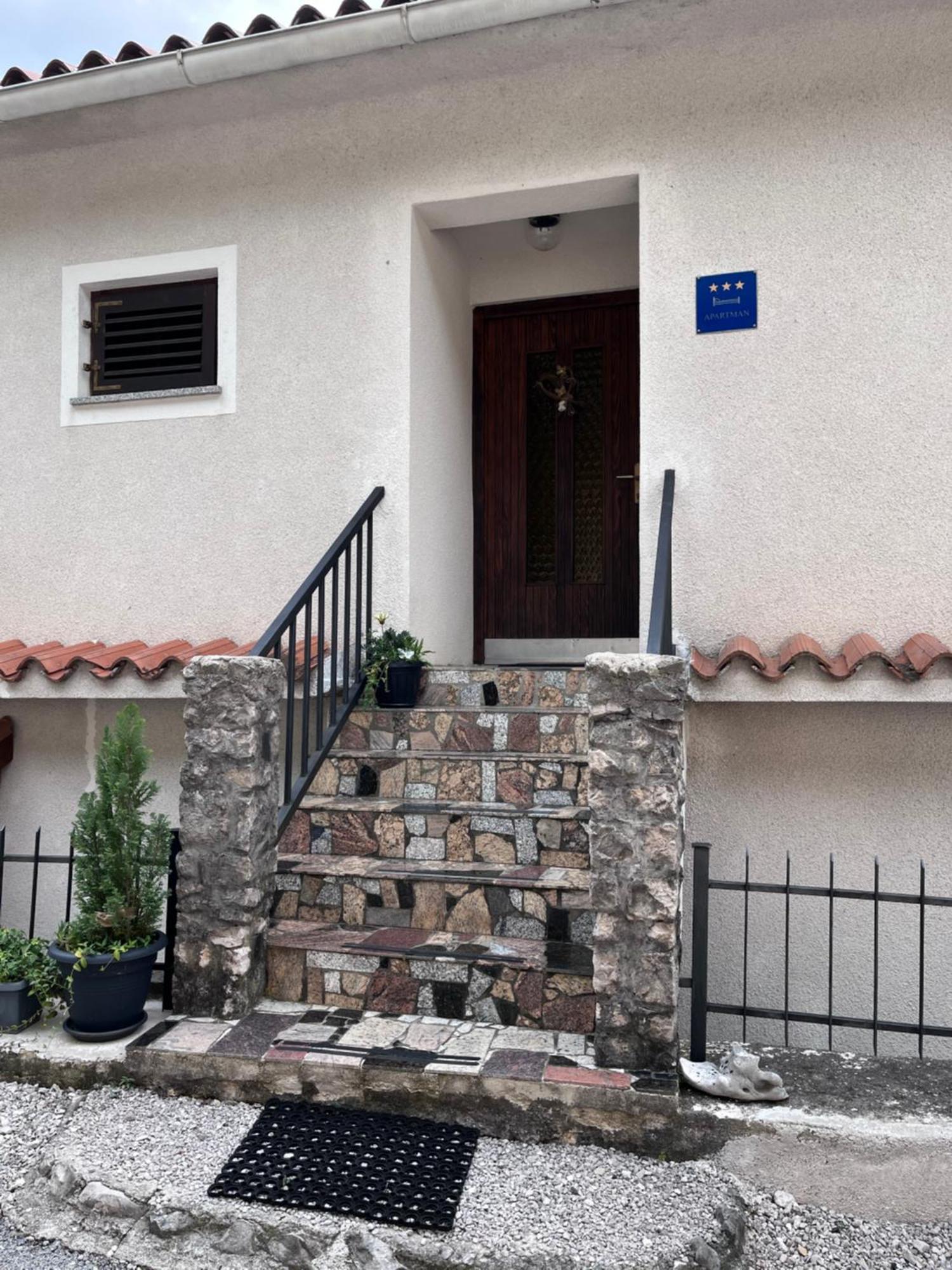 Apartment Vista Lupoglav  Exterior photo